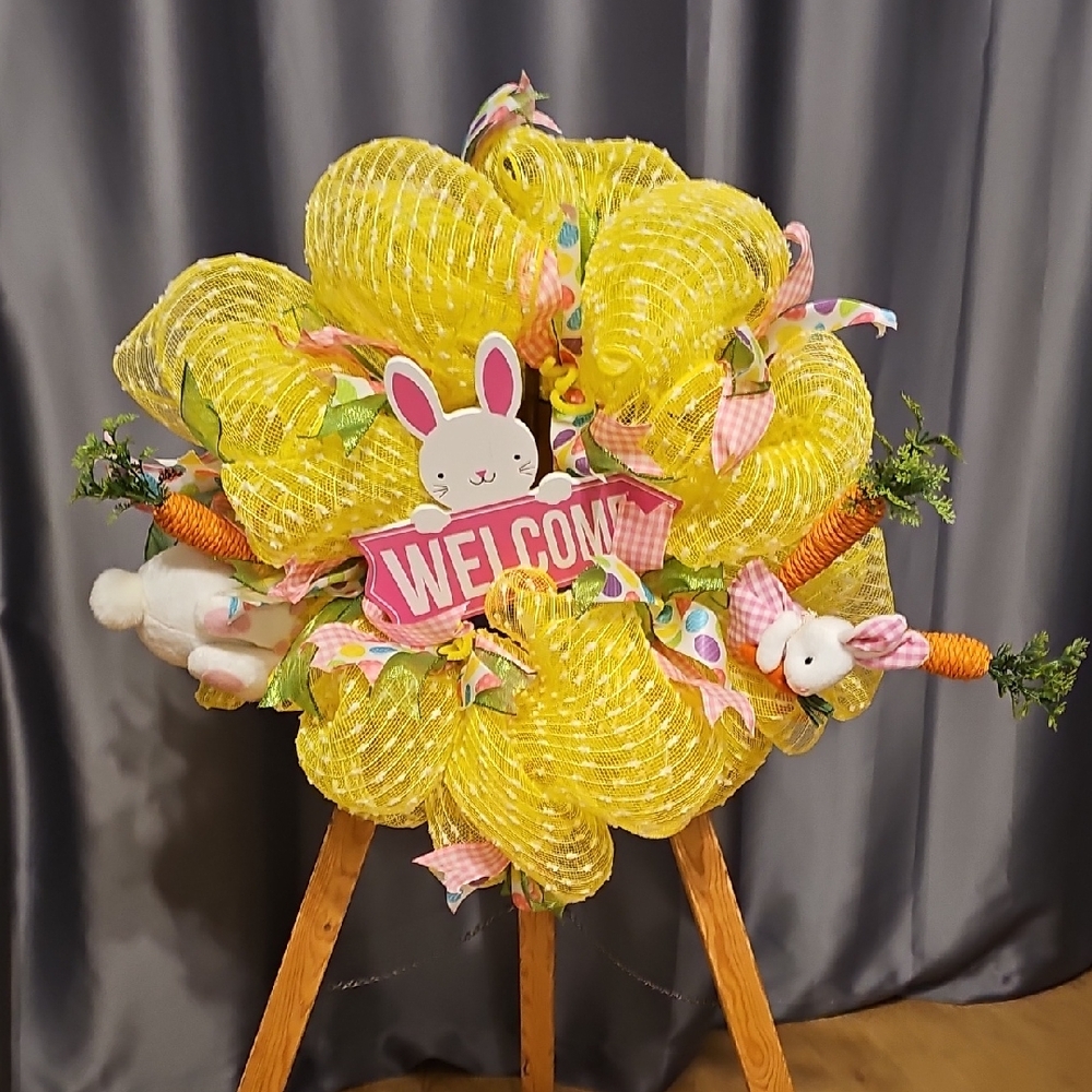 Yellow Easter Welcome Wreath